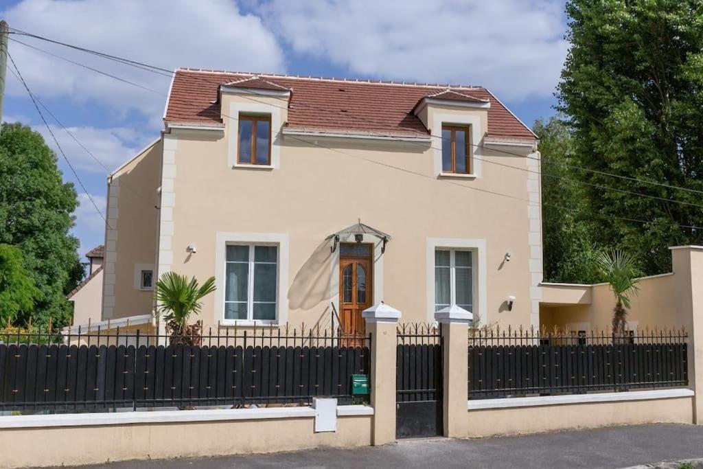 Joli Appartement De Vacances Экуан Экстерьер фото